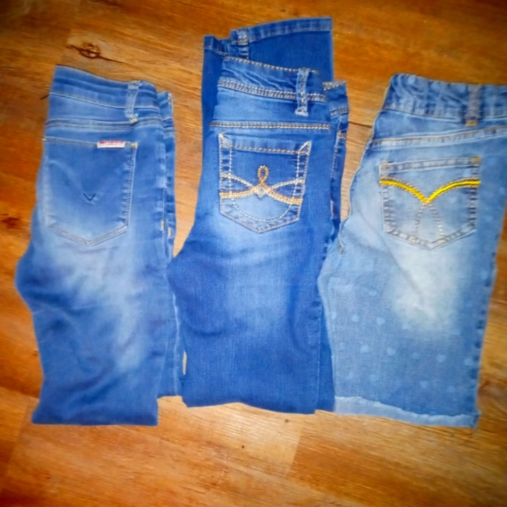 3 pairs of jeans
